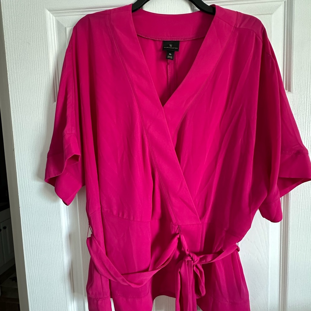 Worthington Fuchsia Blouse